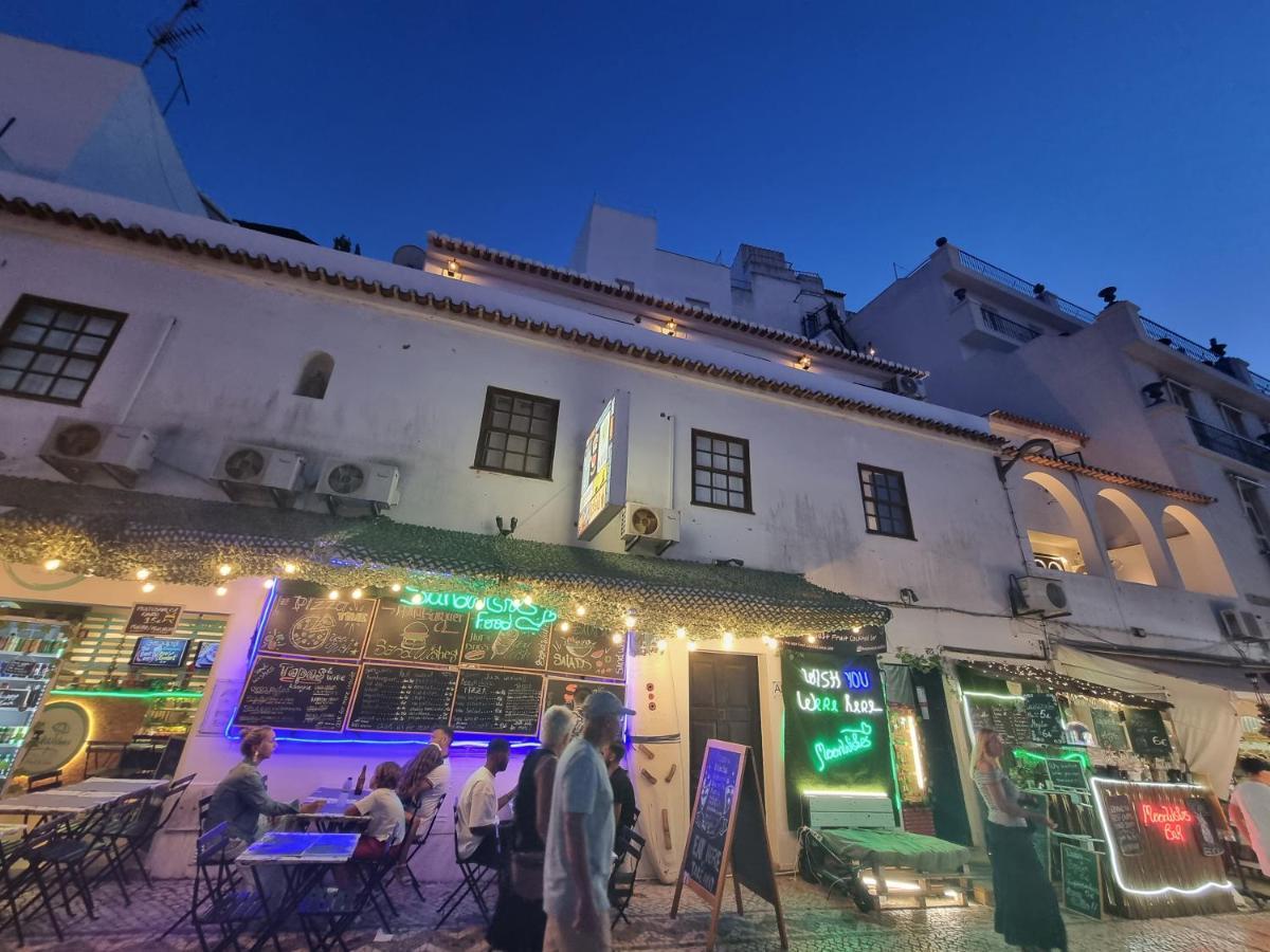 Wonder Charm Guesthouse Albufeira Exterior photo