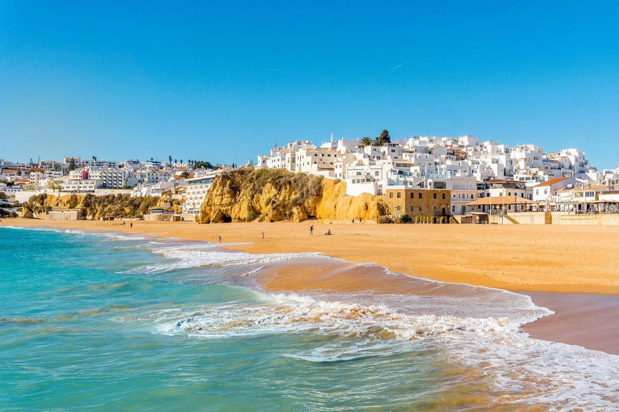 Wonder Charm Guesthouse Albufeira Exterior photo