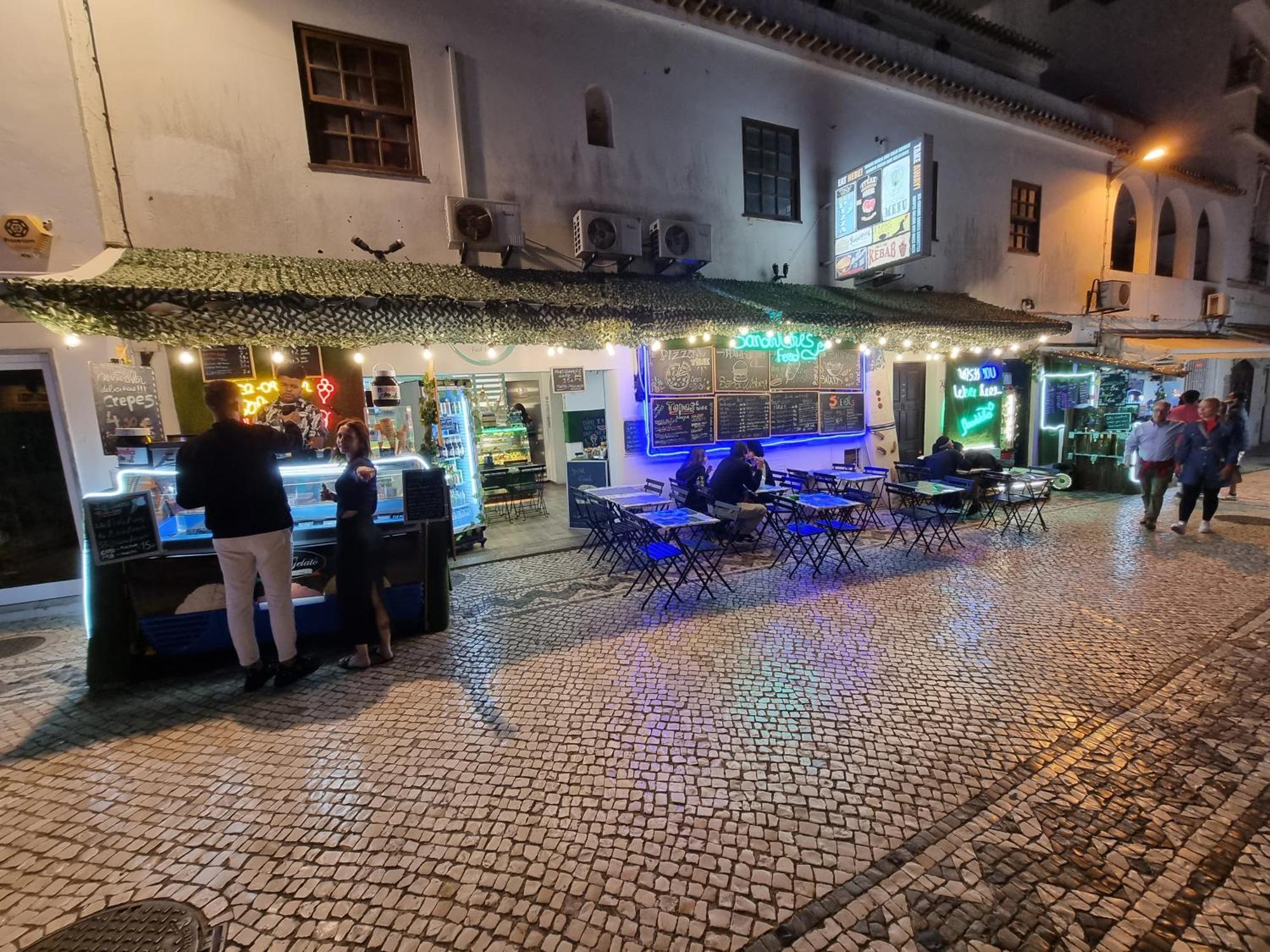 Wonder Charm Guesthouse Albufeira Exterior photo