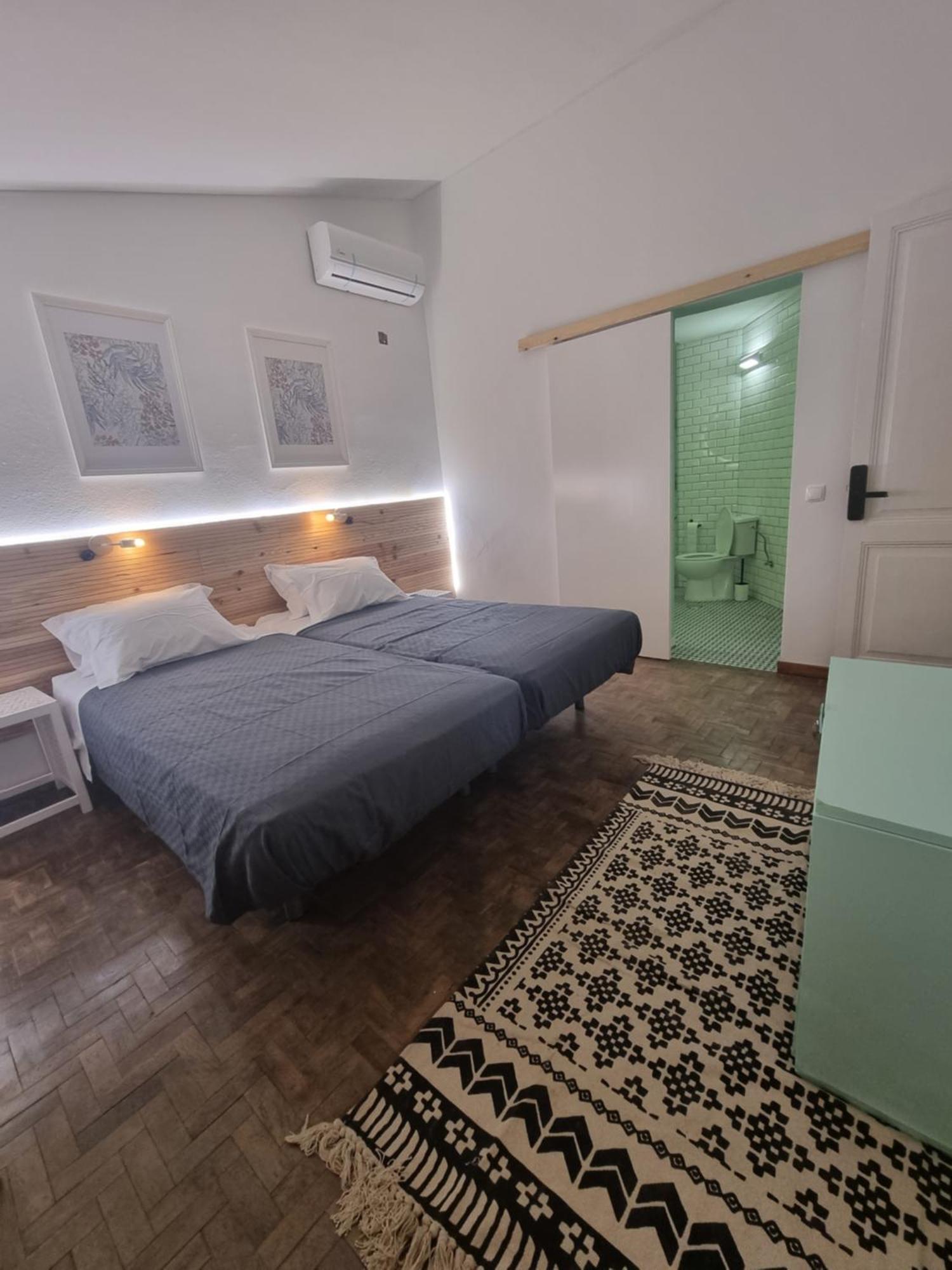 Wonder Charm Guesthouse Albufeira Room photo